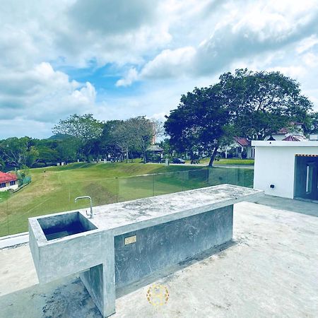 The Luxurious 245, A Famosa Melaka Villa Alor Gajah Bagian luar foto